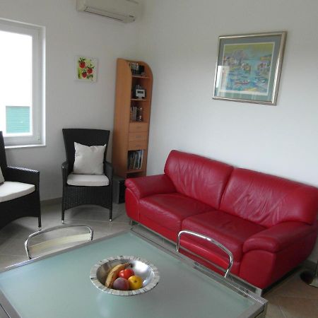 Bentley - Sea-View - 2 Bedroom Apartment Премантура Экстерьер фото