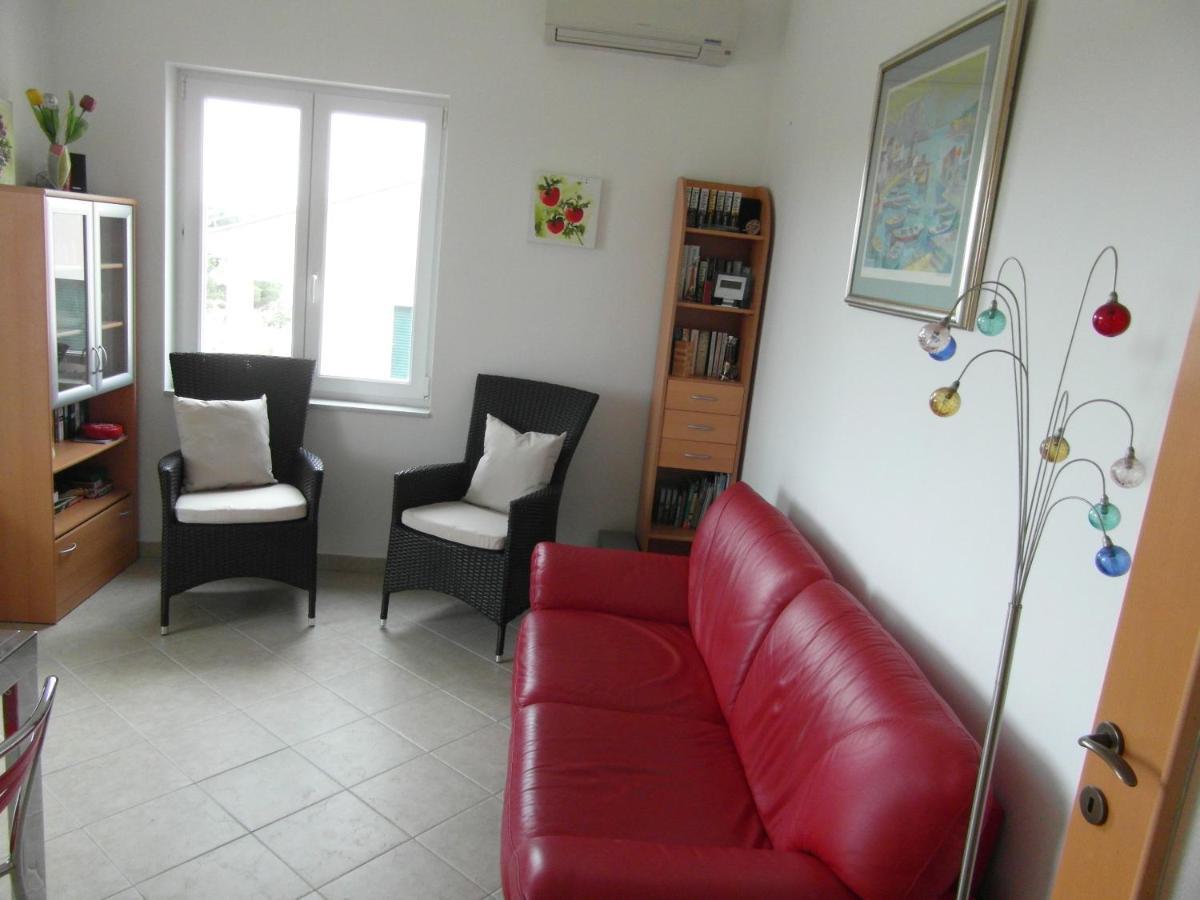 Bentley - Sea-View - 2 Bedroom Apartment Премантура Экстерьер фото