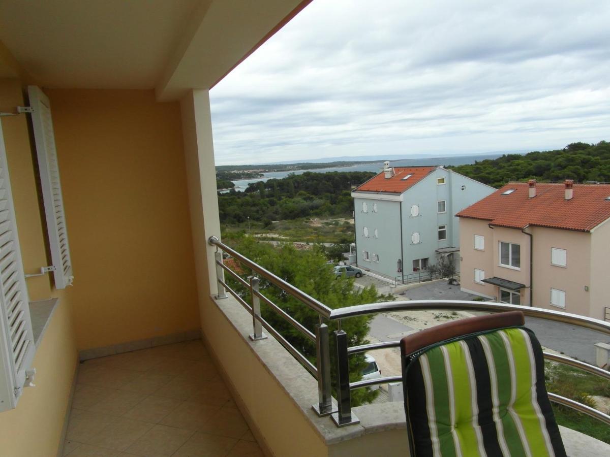 Bentley - Sea-View - 2 Bedroom Apartment Премантура Экстерьер фото