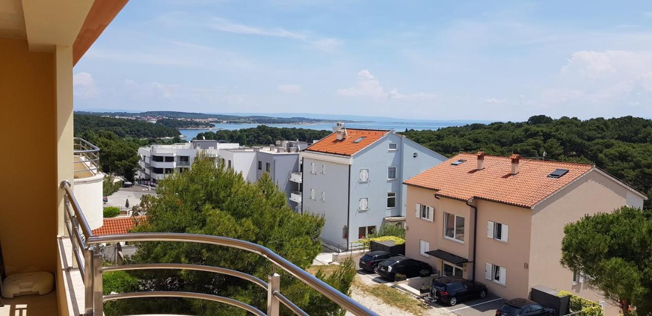 Bentley - Sea-View - 2 Bedroom Apartment Премантура Экстерьер фото